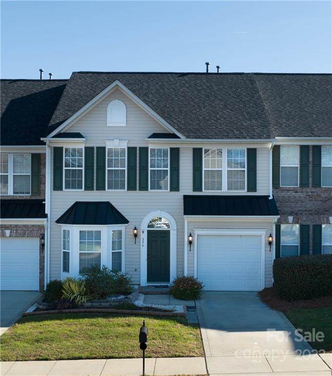 324 Dusk Drive - Photo 1
