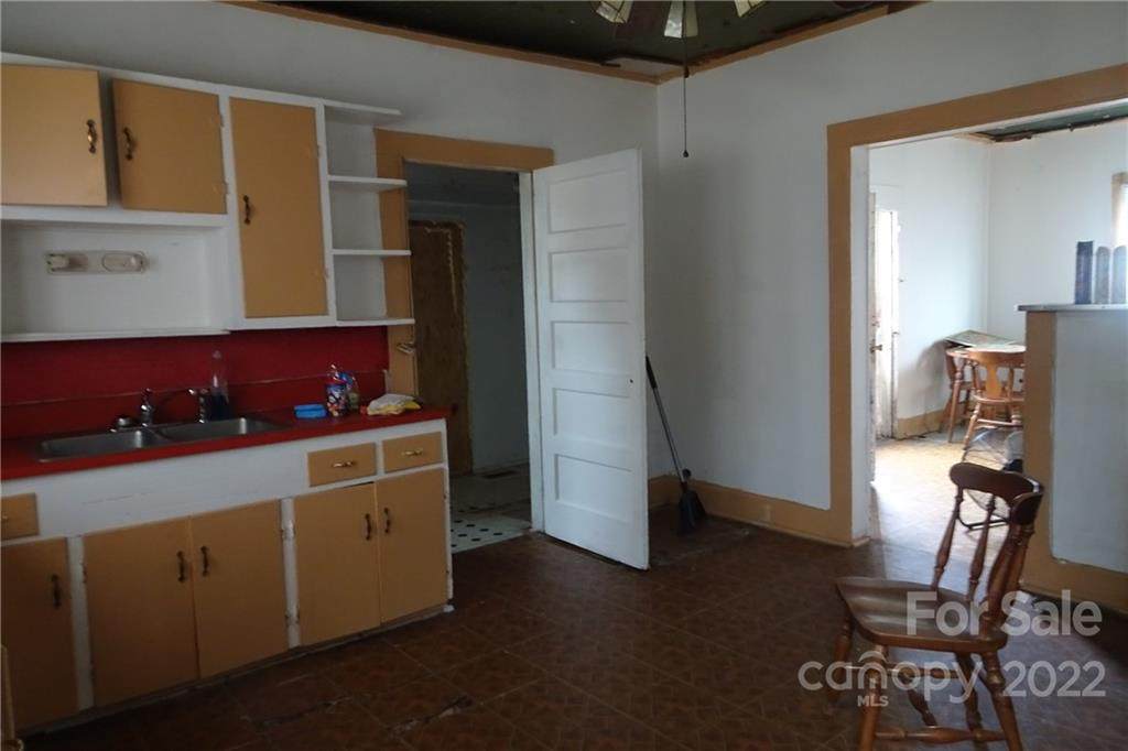 117 Dingler Avenue - Photo 1