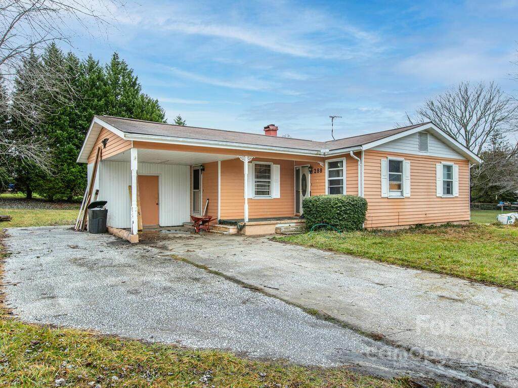 288 Forest Lawn Drive - Photo 1