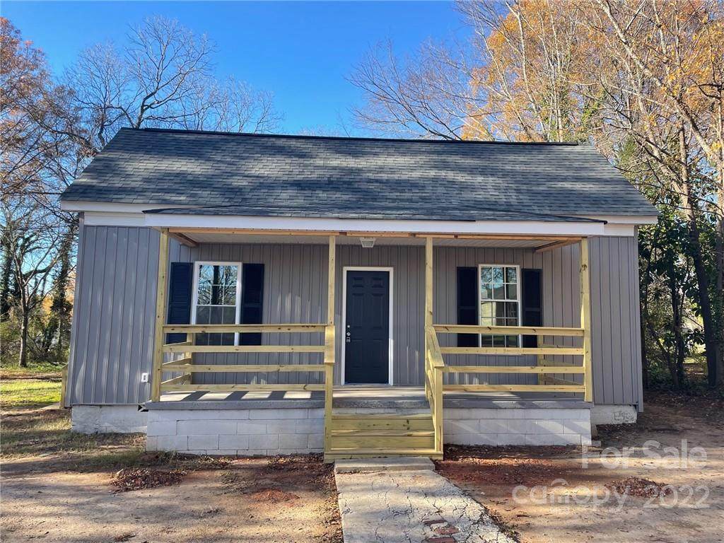 260 Bynum Avenue - Photo 1