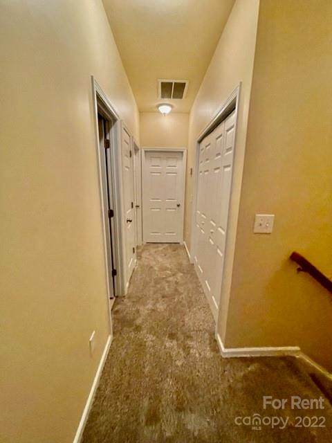 109 Charterhouse Lane - Photo 1