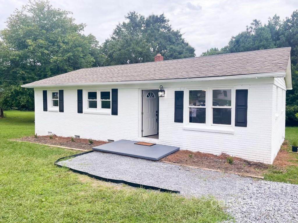 219 New Hope Road - Photo 1