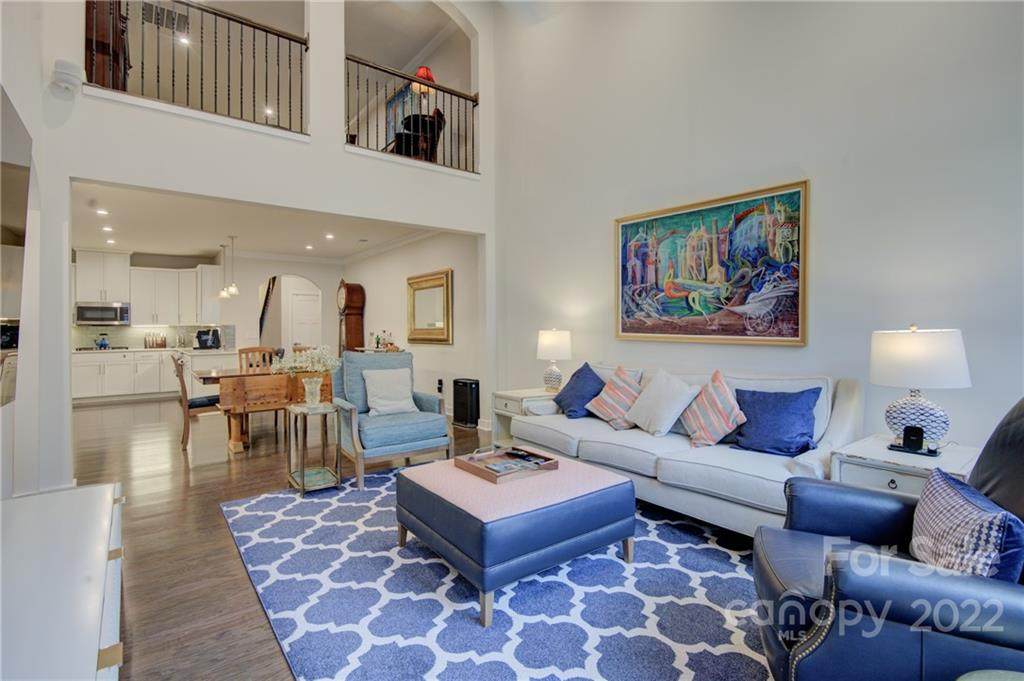 5808 Barrowlands Court - Photo 1