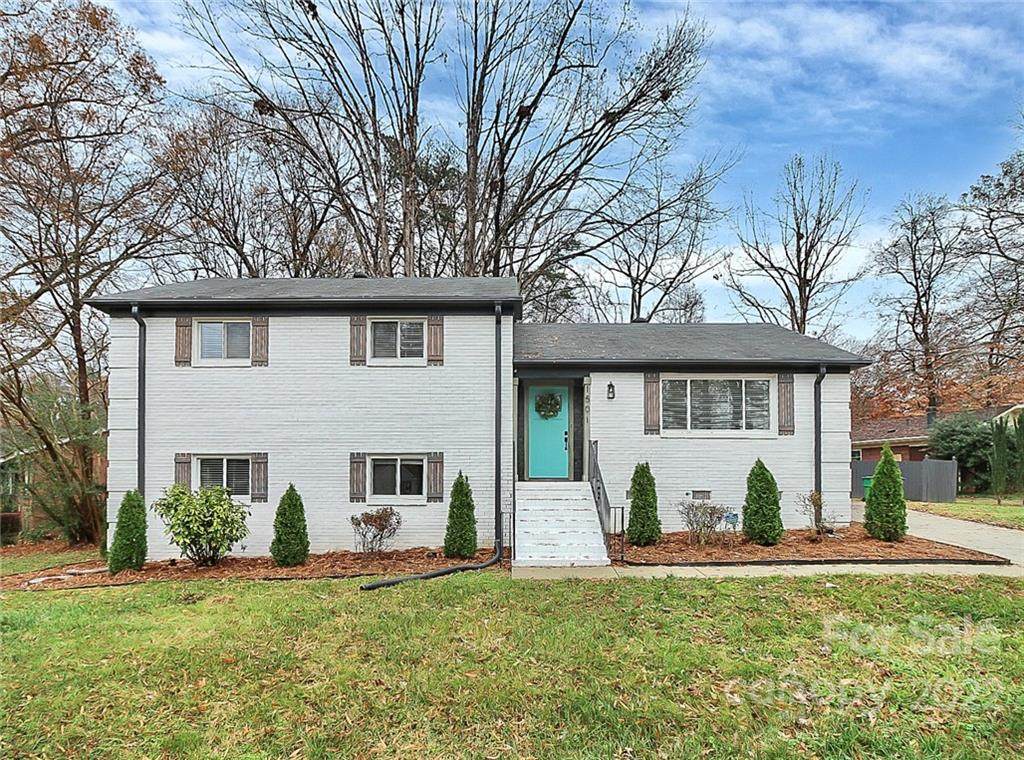 1501 Shannonhouse Drive - Photo 1