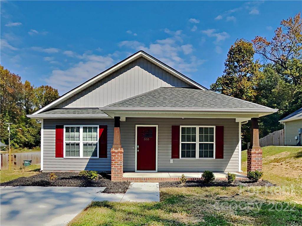 555 Sylvan Street - Photo 1