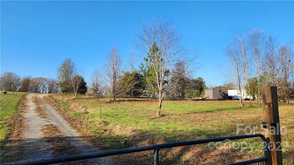 509 Mooresboro Road - Photo 1