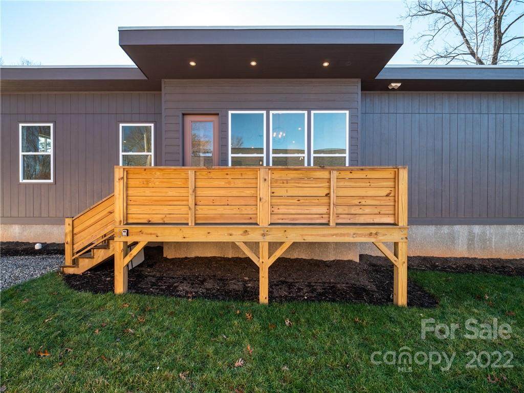 498 Booker Street - Photo 1