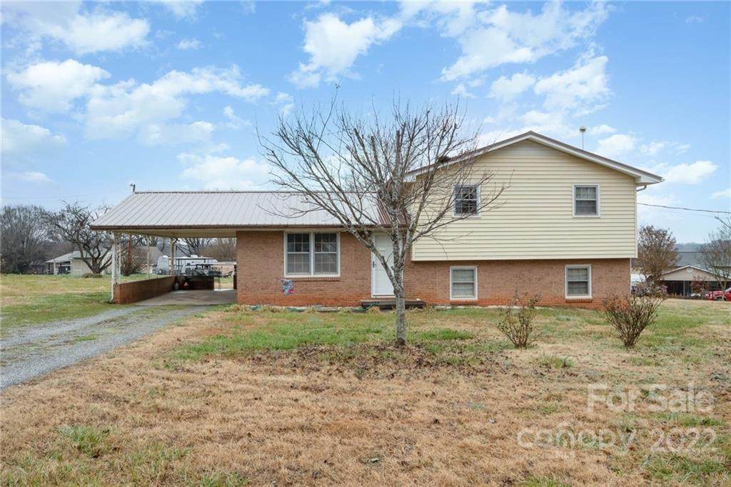 4596 Diamond Street - Photo 1