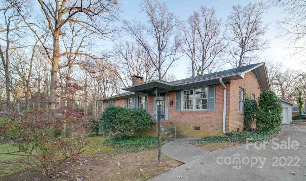 104 Summersby Street - Photo 1