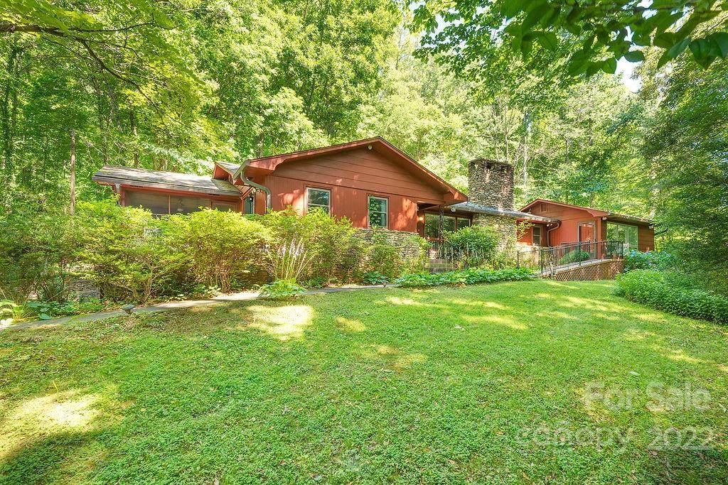 27 Sunnycrest Drive - Photo 1