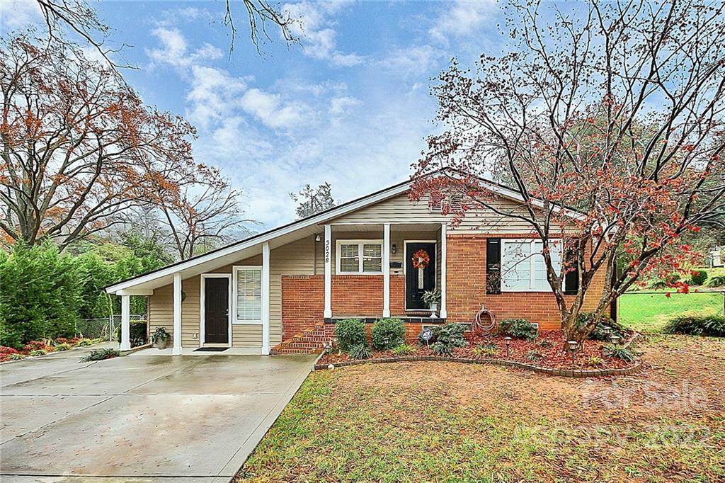3028 Sudbury Road - Photo 1