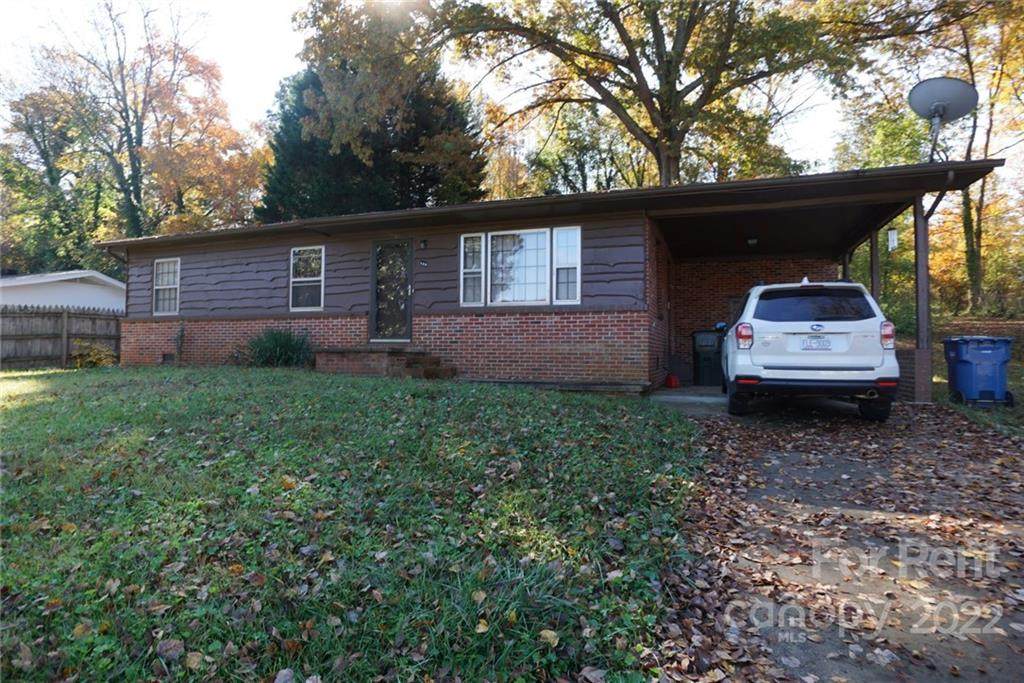 136 31st Avenue - Photo 1