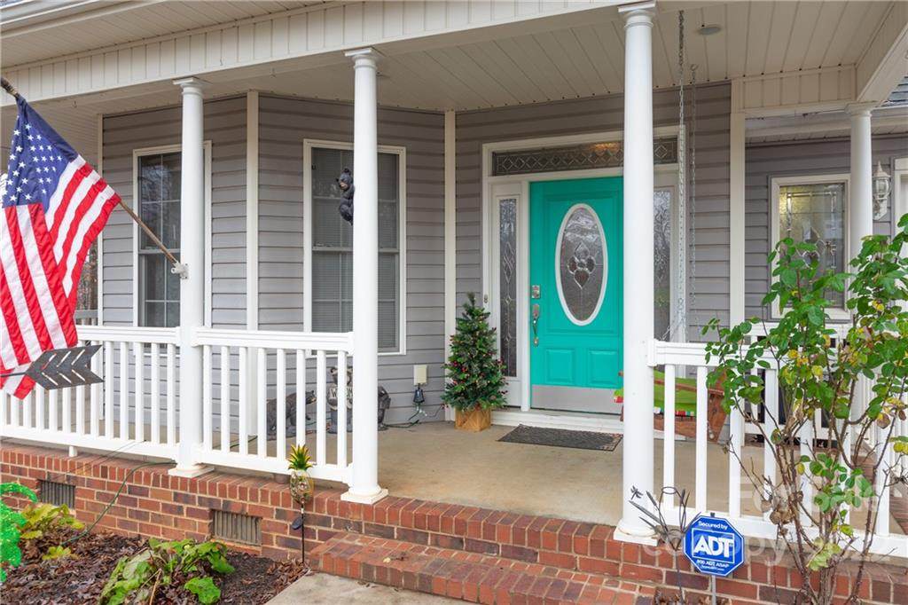 3535 Cambridge Place - Photo 1
