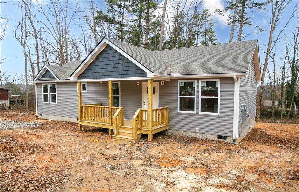17 Fair Oaks Road - Photo 1