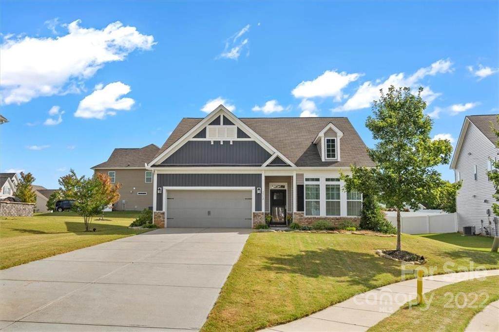 1512 Hedge Apple Road - Photo 1