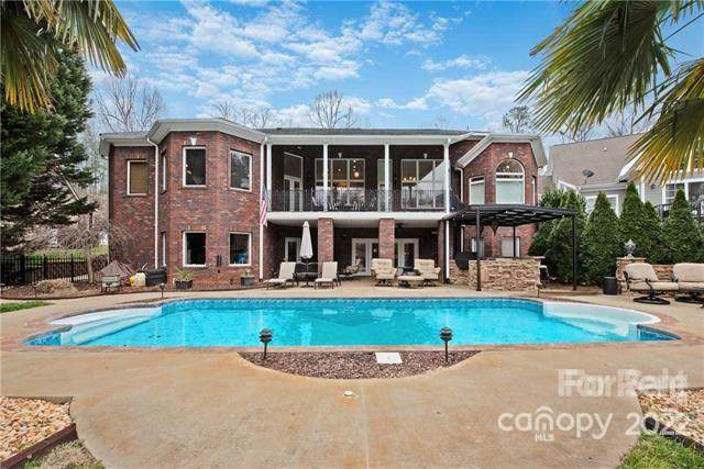 8257 Paytons Pointe Lane - Photo 1
