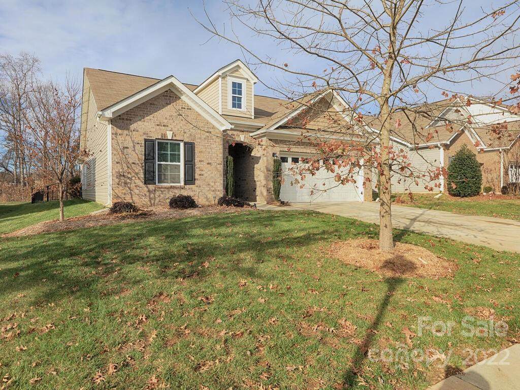 116 Paradise Hills Circle - Photo 1
