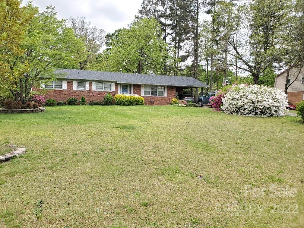 1034 Melchers Drive - Photo 1