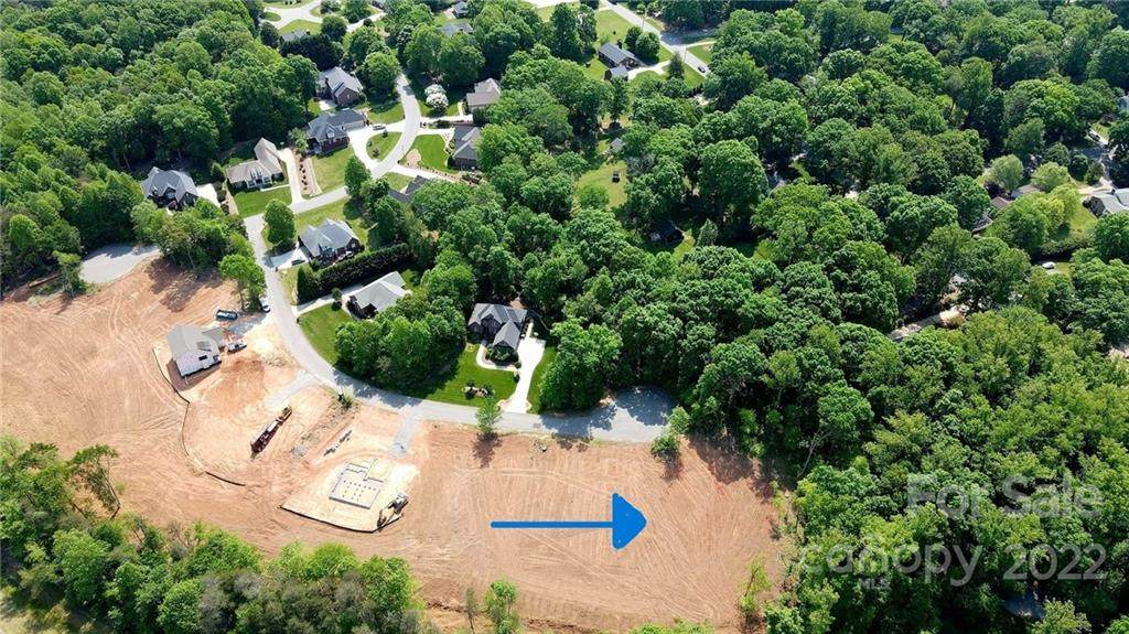 203 9th St Court - Photo 1
