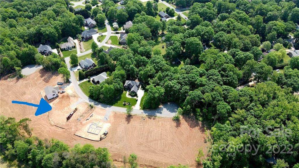 209 9th St Court - Photo 1