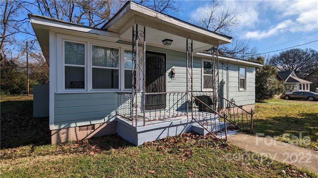 277 Powderhouse Street - Photo 1