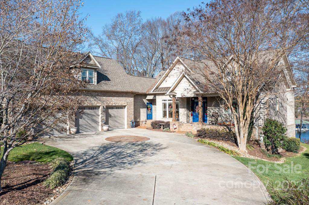 9524 Riviera Drive - Photo 1
