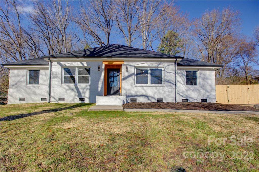 1142 Fox Run Drive - Photo 1
