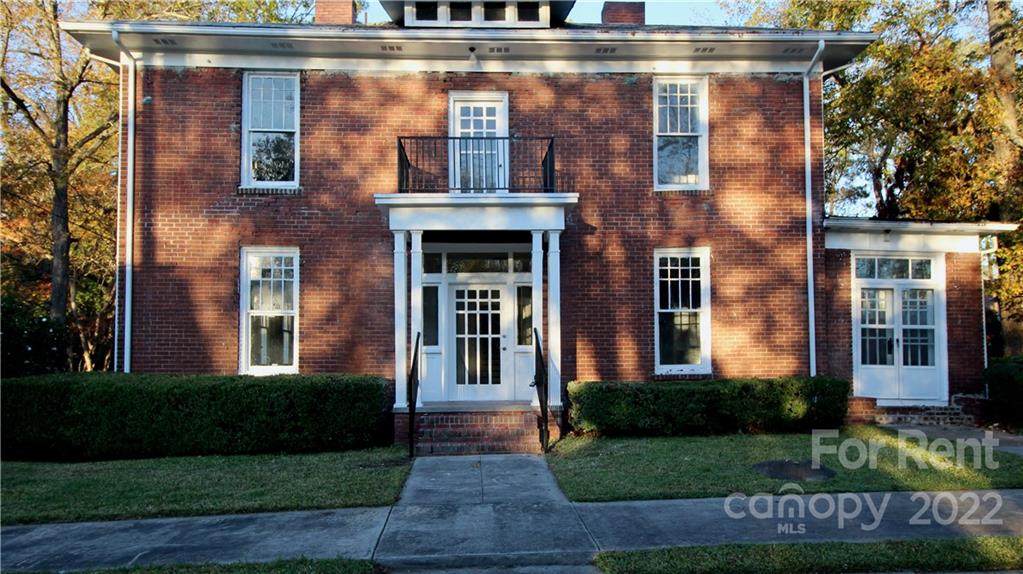 107 Pine Street - Photo 1
