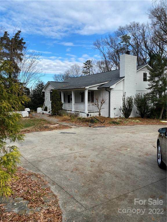 1001 Coddington Place - Photo 1