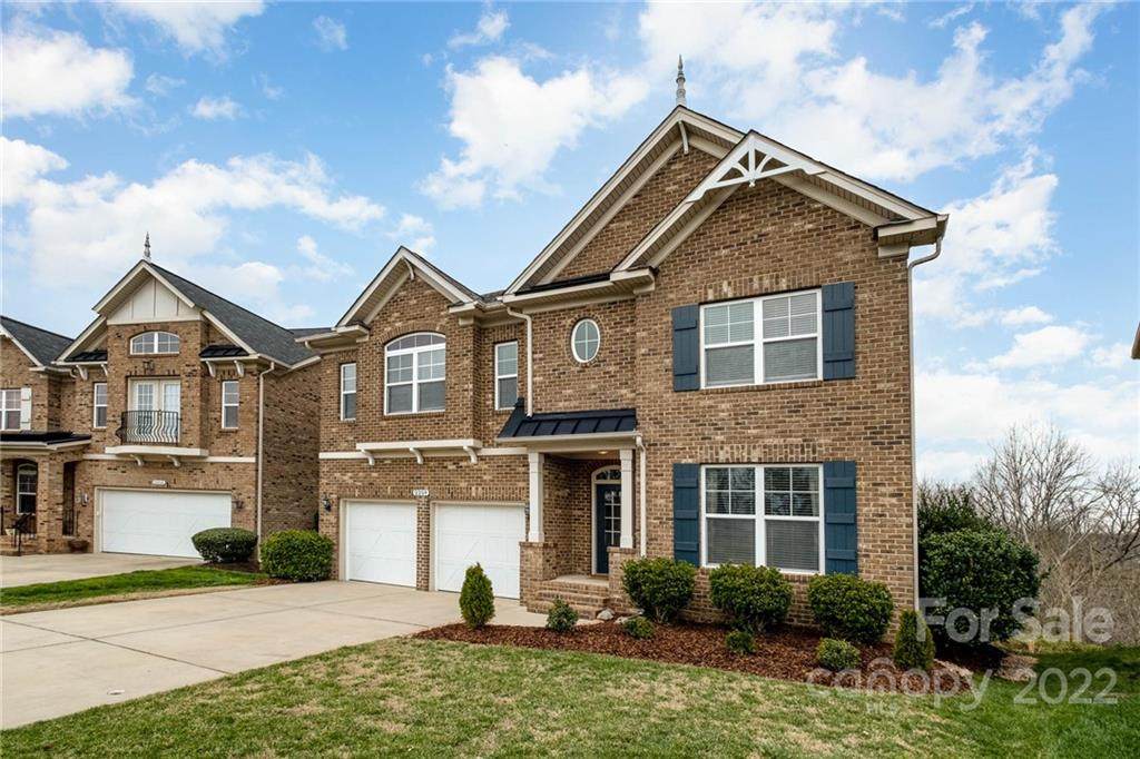 2259 Barrowcliffe Drive - Photo 1