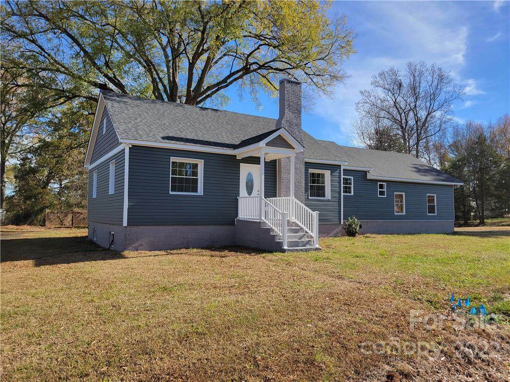 246 Epworth Street - Photo 1