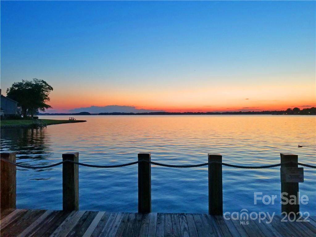 17562 Tuscany Lane - Photo 1