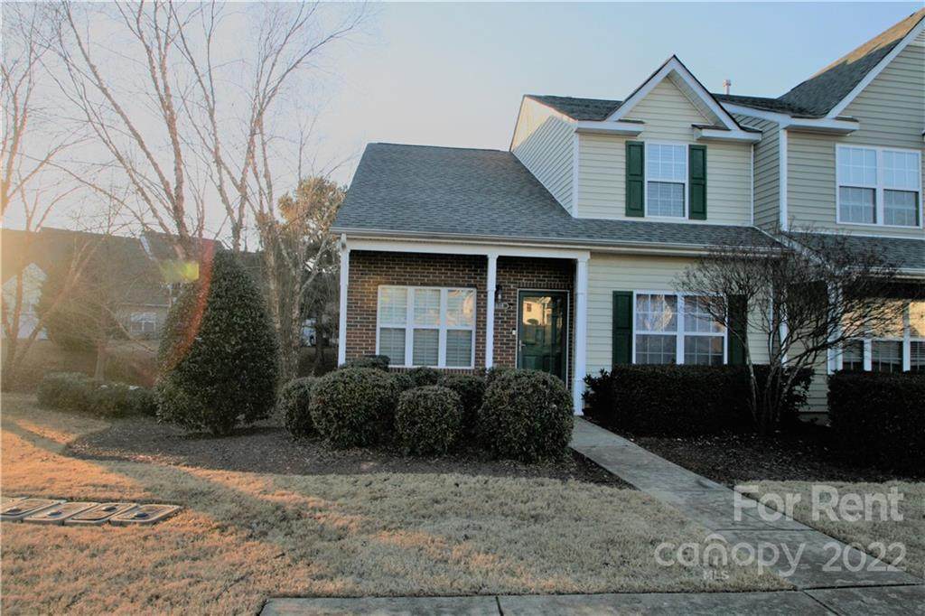 1038 Eagles Nest Lane - Photo 1