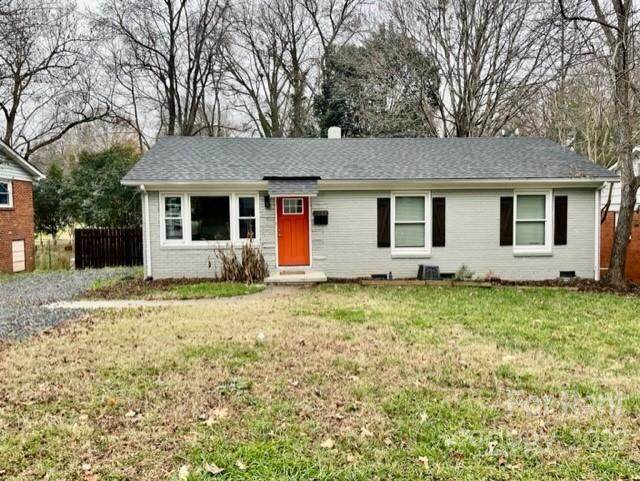 2208 Kilborne Drive - Photo 1