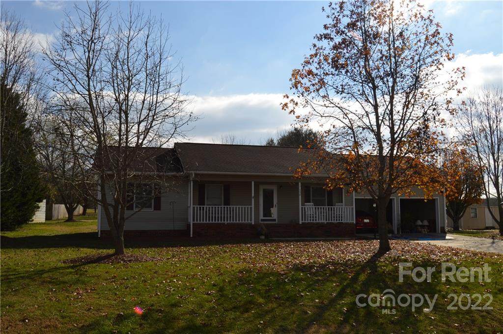 126 Salem Meadow Drive - Photo 1
