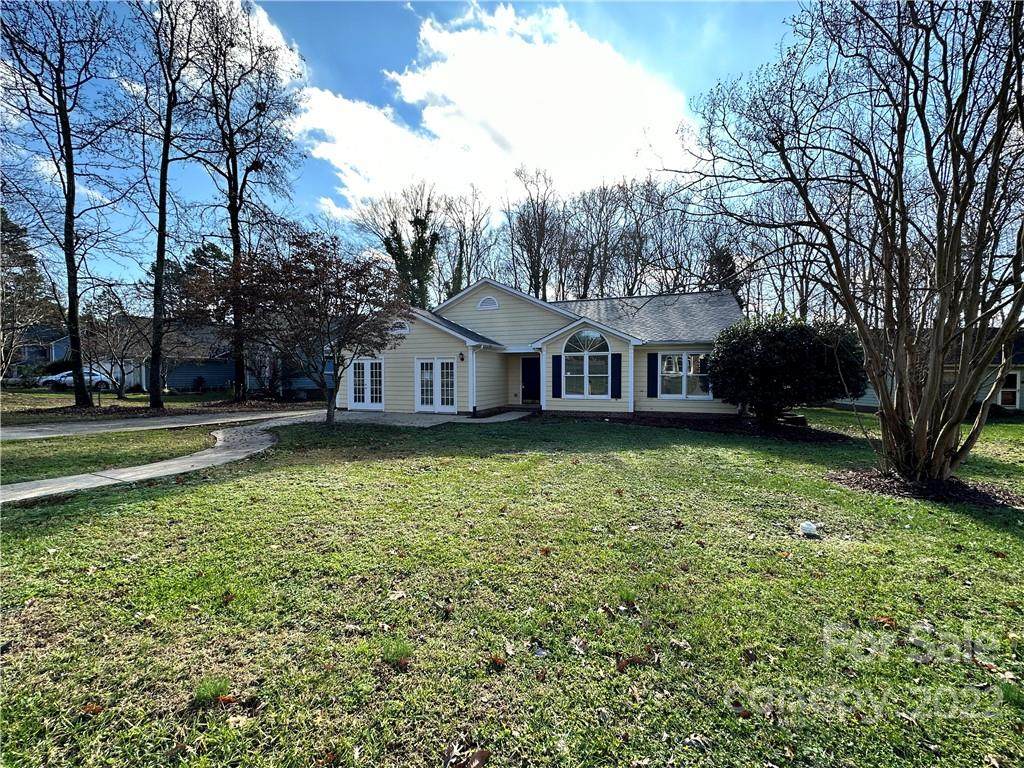 12512 Newstead Road - Photo 1