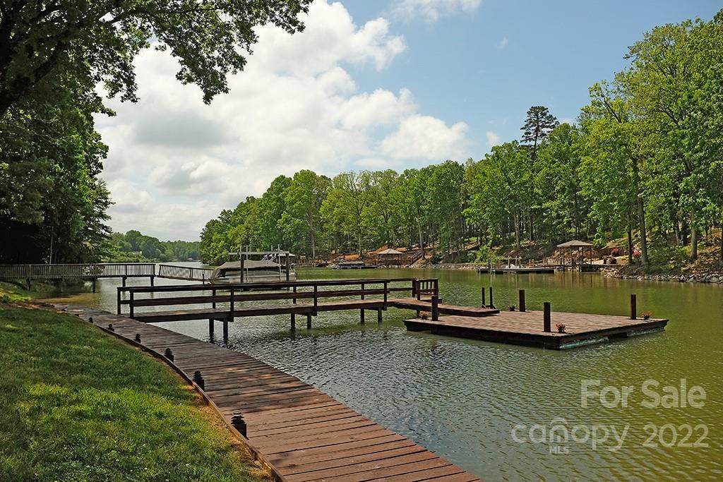 287 Lockhard Circle - Photo 1