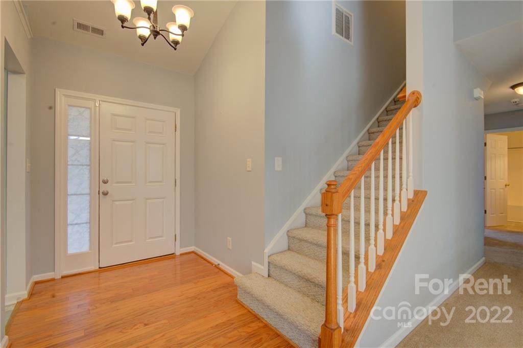 2712 Thornburg Court - Photo 1