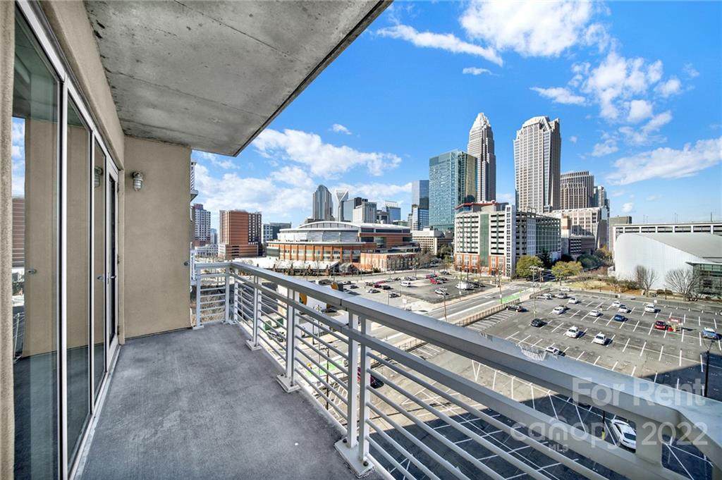 505 6th Street - Photo 1