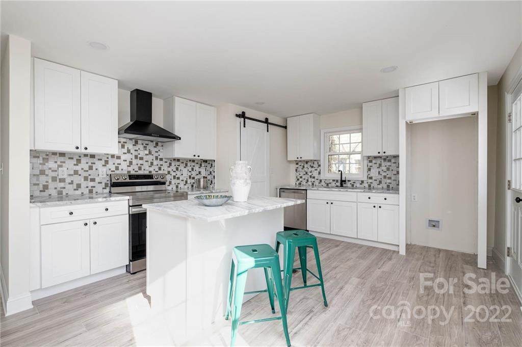 559 Williamson Street - Photo 1