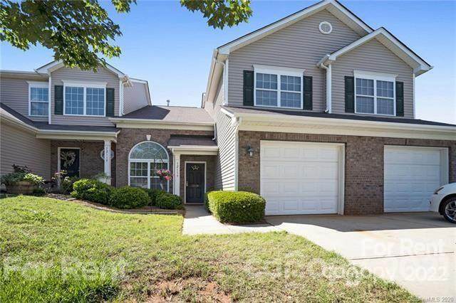 12119 Stratfield Place Circle - Photo 1