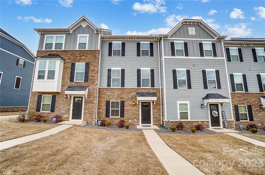 10772 Overlook Mountain Drive - Photo 1