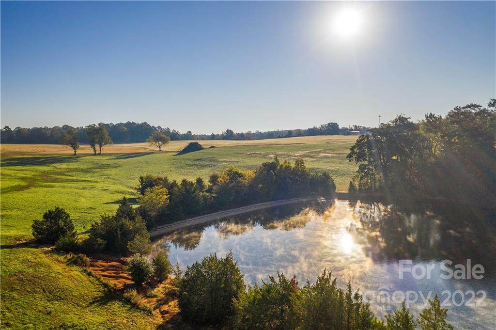 00 Lakeside View Circle - Photo 1