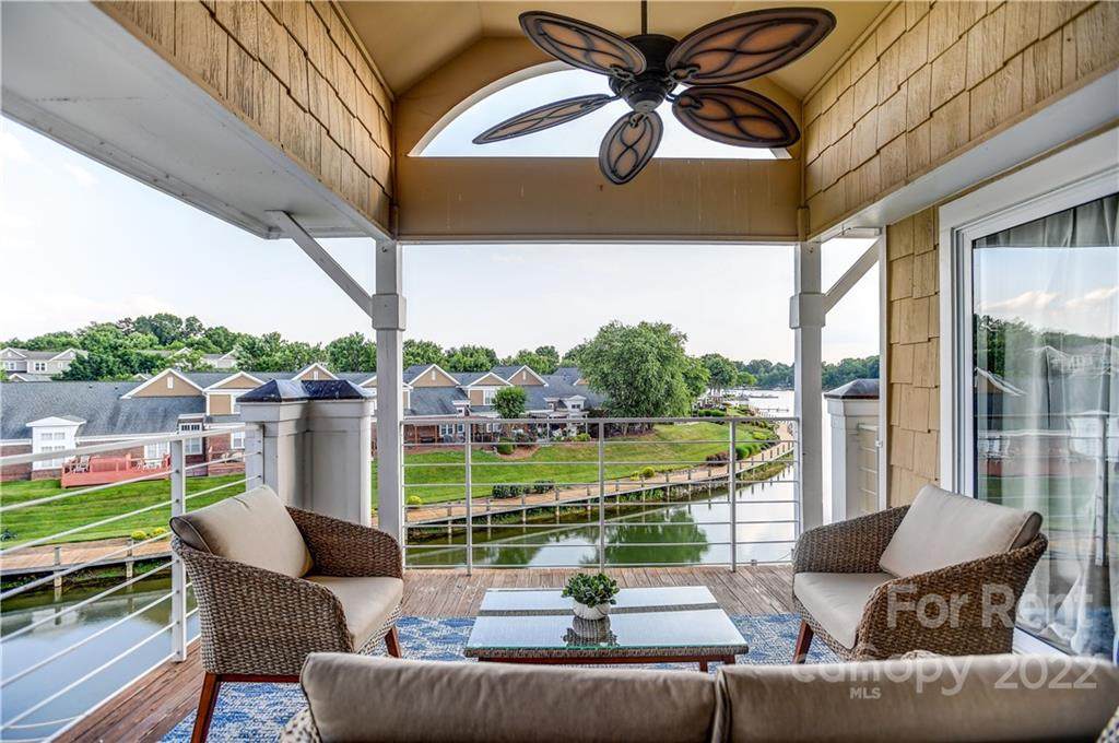 18537 Harborside Drive - Photo 1