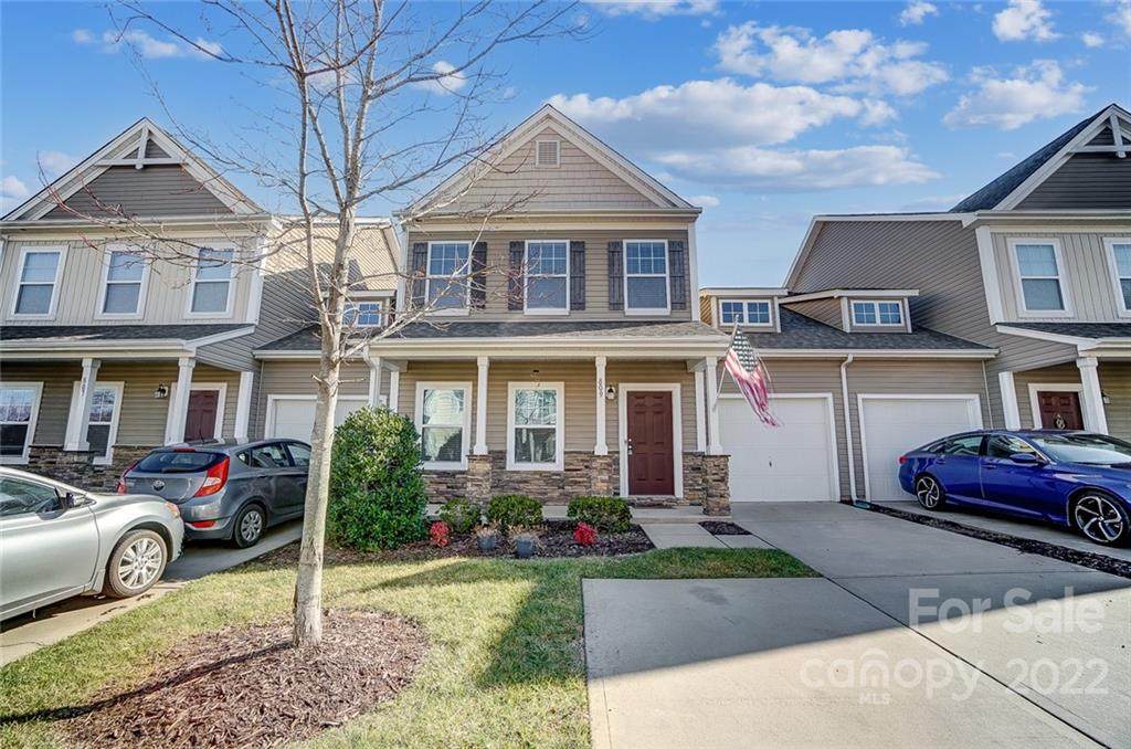 809 Summerlake Drive - Photo 1