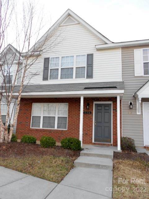 134 Mangum Circle - Photo 1