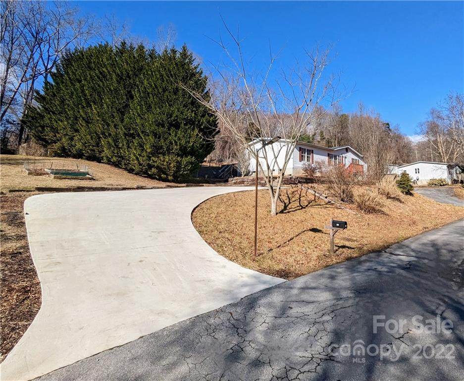 130 Josiah Lane - Photo 1