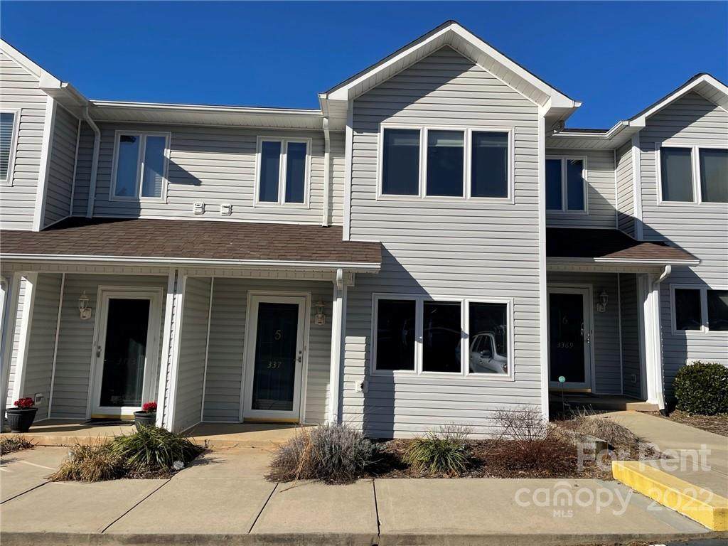 3371 White Oak Court - Photo 1