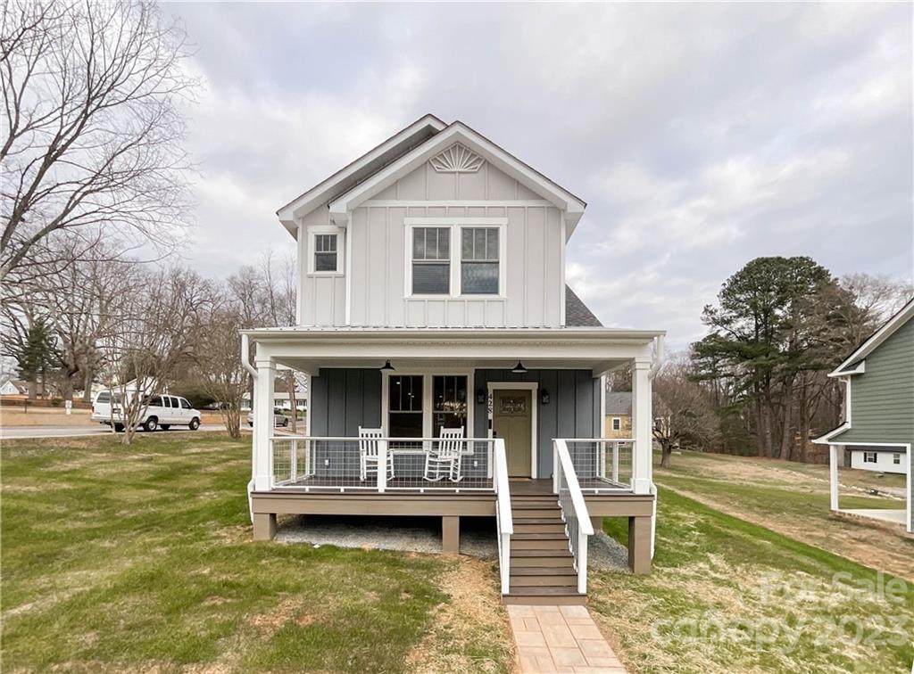 428 Arbor Drive - Photo 1