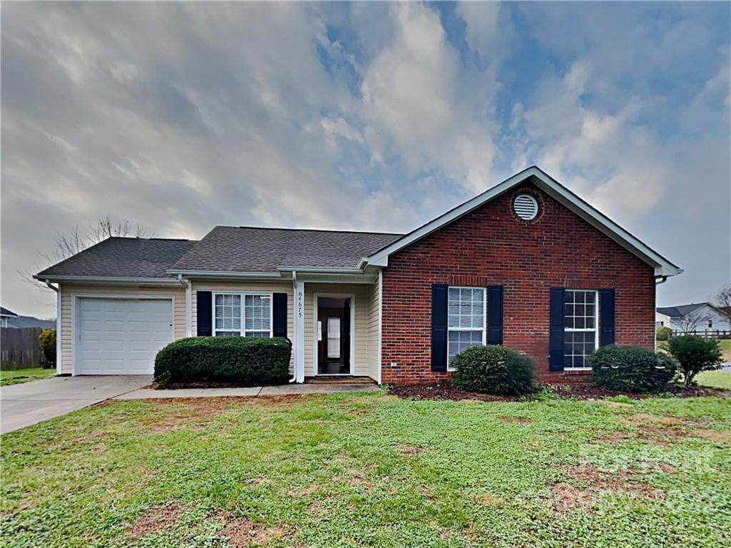 4675 Falcon Chase Drive - Photo 1